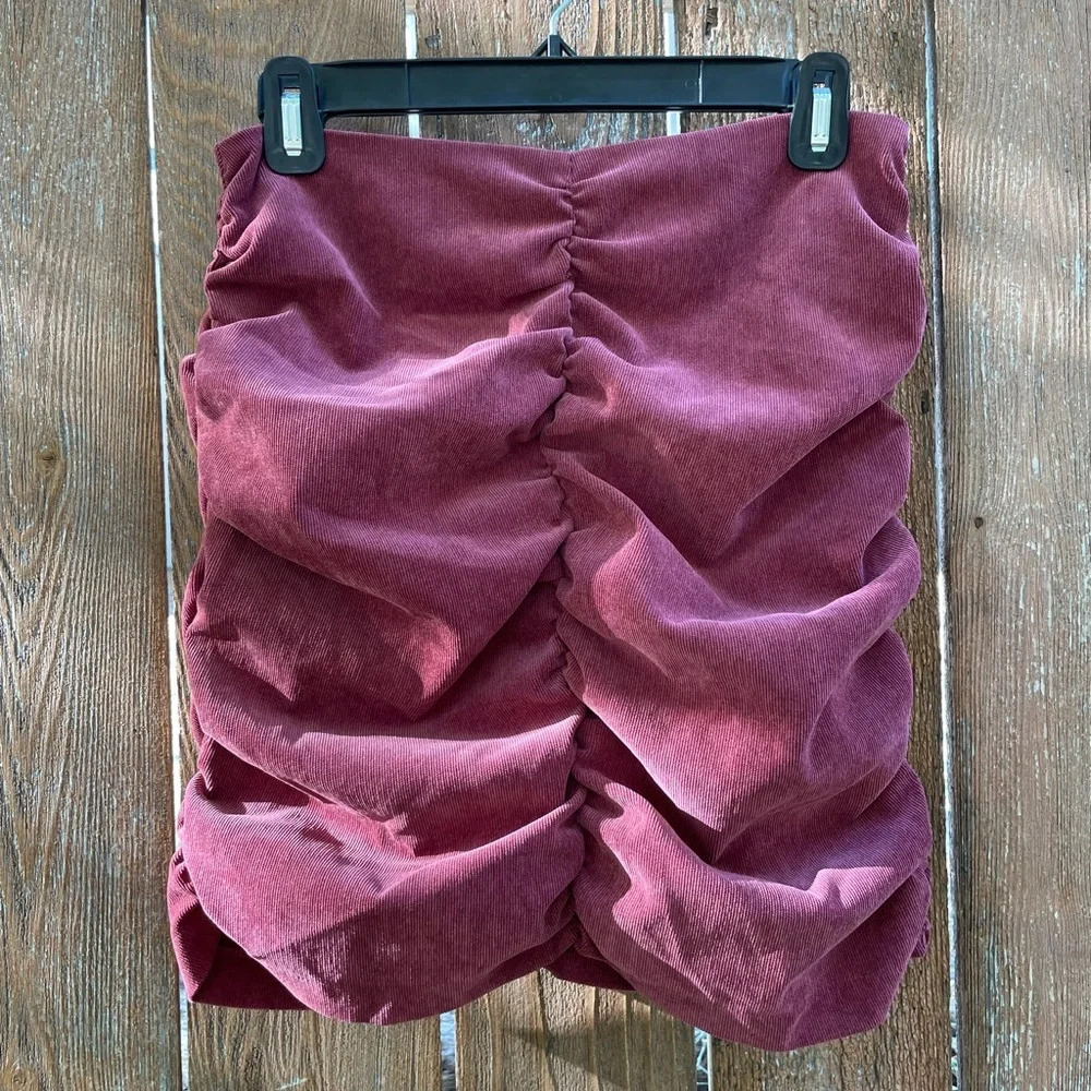 ZARA Women’s Pink Mauve Corduroy Ruched Mini Skirt Size Medium